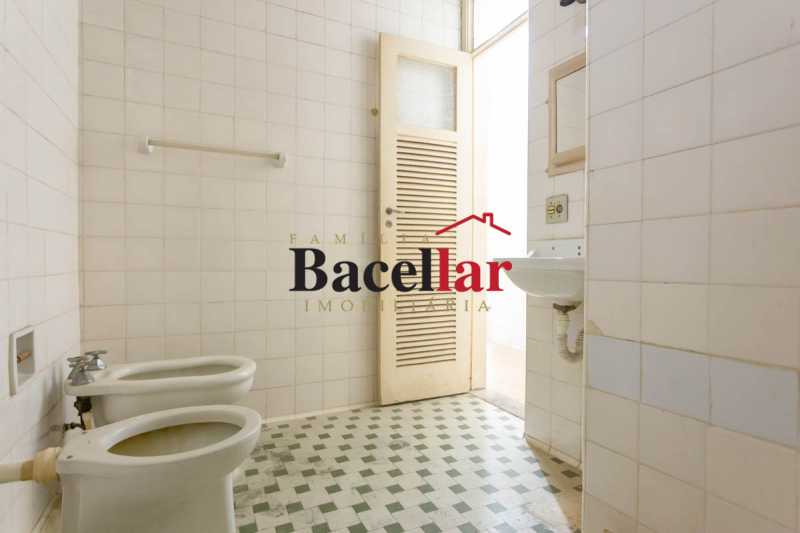Banheiro de Serviço 2 - 24