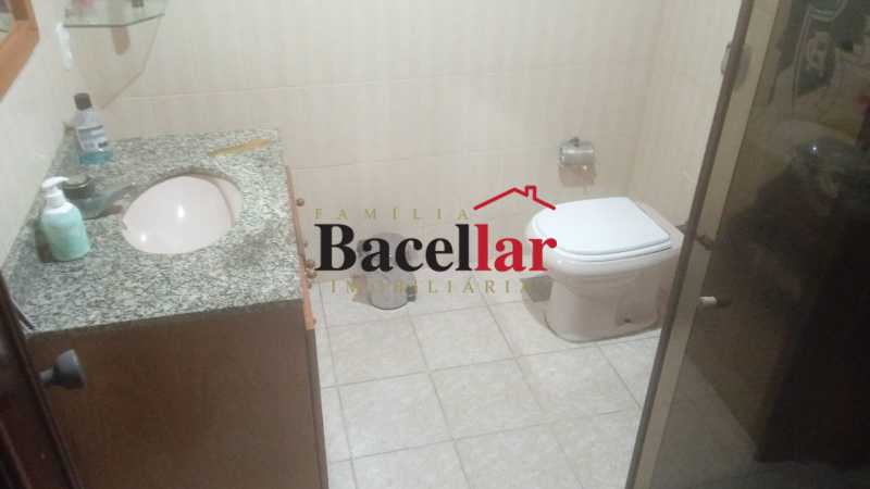 c4382795-fc72-494e-a016-b04bb8 - 26