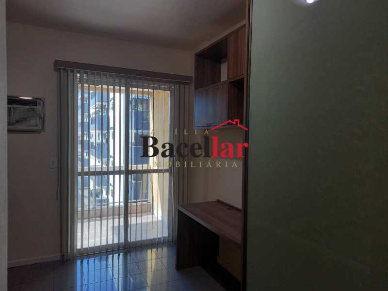 8b1b2eb9-01fb-48c6-954f-cef150 - 9