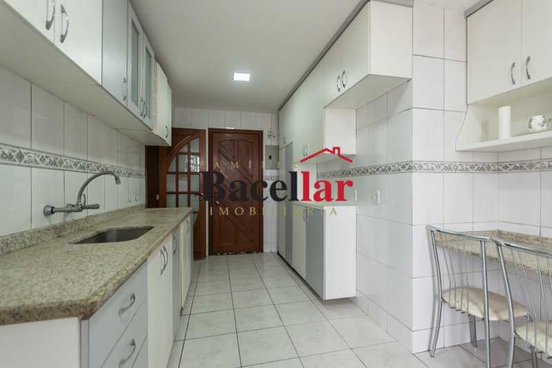 9_Cozinha 6 - 24