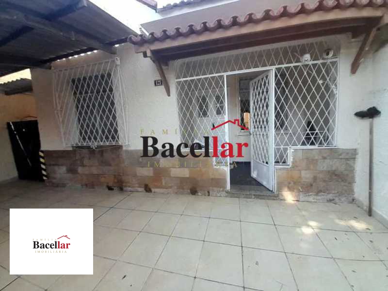 frente-casaWhatsApp-Image-2024 - 1