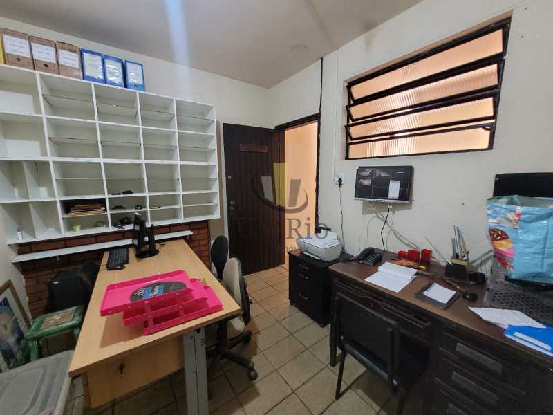 Conheça WhatsApp Image 2024-01-31 at 1 do imóvel - Casa em Condomínio 3 quartos à venda Freguesia (Jacarepaguá), Rio de Janeiro - R$ 580.000 - FRCN30185 - 25 WhatsApp Image 2024-01-31 at 1 - 25
