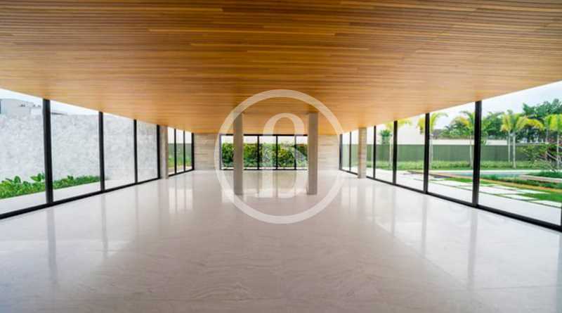 SALA - 7