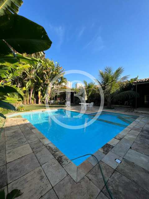PISCINA - 2