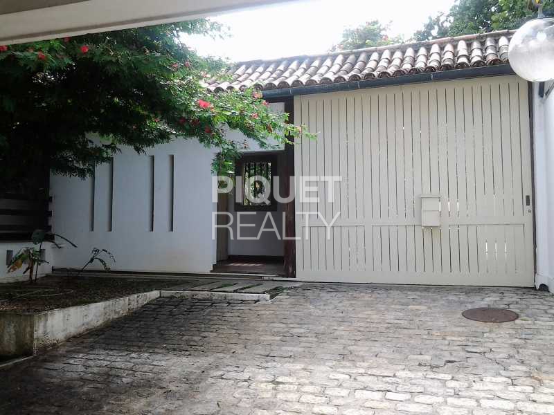 ENTRADA CARROS - 21