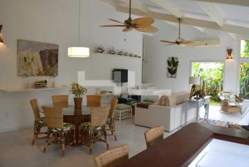 Condomínio Marbella - LINDA CASA 4 SUÍTES - MARBELLA - ANGRA - 00325CA