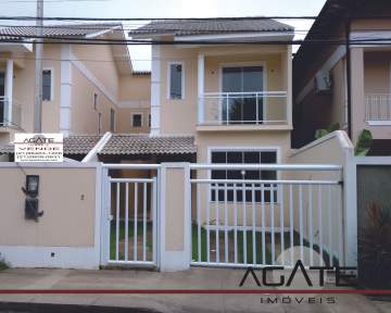 Agatê Imóveis vende Excelente Casa Duplex de 170 m² - Piratininga - Niterói por R 850 mil reais. - HTCA40013