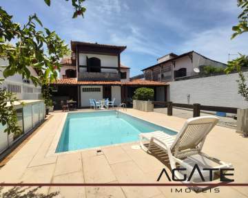 Agatê Imóveis vende excelente Casa Duplex de 287 m² Piratininga - Niterói por 950 mil reais. - HTCA30335