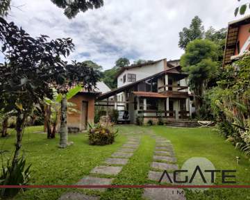 Agatê Imóveis vende linda Casa Triplex de 317 m² no Ubá Floresta - Itaipu - Niterói por R$ 1.480 mil reais. - HTCN50024