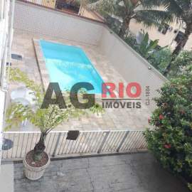 Ótima localização - APTO 117 METROS MELHOR CONDOMÍNIO VALQUEIRE - 2 QUARTOS SUITE E MAIS DEPENDÊNCIA EMPREGADA - VVAP21597