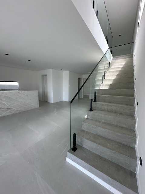 Conheça 15 do imóvel - CASA DUPLEX, 4 QUARTOS (3 SUÍTES), 200,89M², EM ABRANTES - PICN40089 - 15 15 - 15