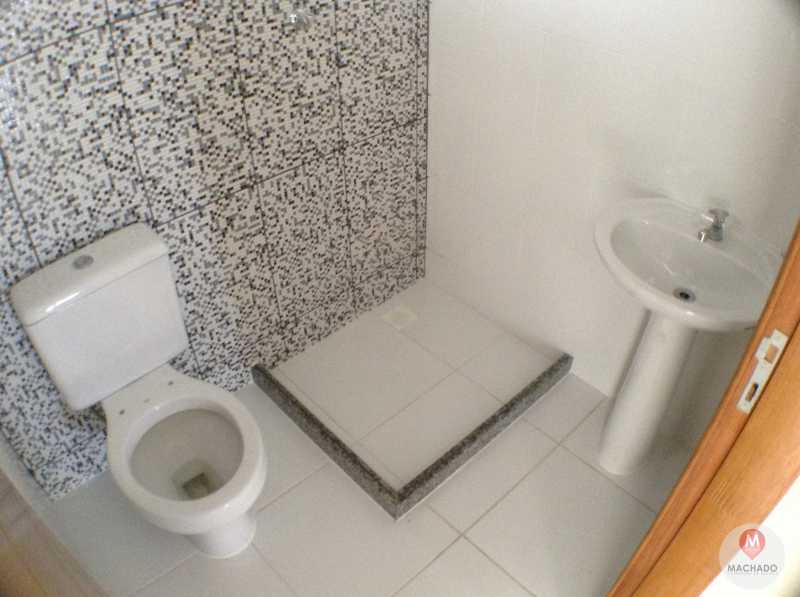 Conheça 9 - Banheiro do imóvel - APARTAMENTO À VENDA EM ARARUAMA - IGUABINHA - AP-0045 - 9 9 - Banheiro - 9