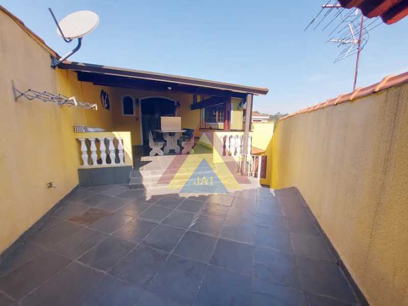 Conheça PISO SUPEIOR do imóvel - Casa à venda Rua Engenheiro Wilson Houk, Jardim da Glória, Taboão da Serra - R$ 798.000 - BTCA20004 - 30 PISO SUPEIOR - 30
