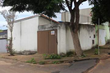 Casa à venda Alvorada, Campos Gerais - R$ 120.000 - MTCA00398