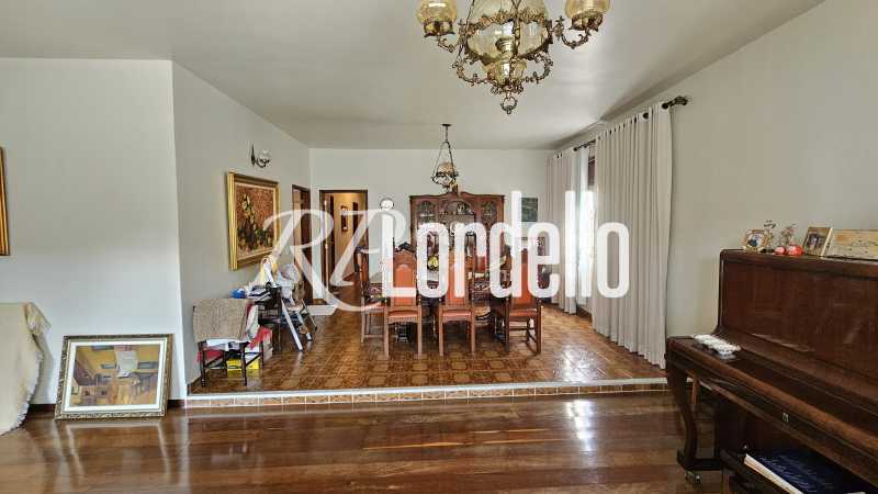 Conheça 20240716_095055 do imóvel - Casa com 359 m² para venda ou Locação na Taquara - LOCA30003 - 9 20240716_095055 - 9