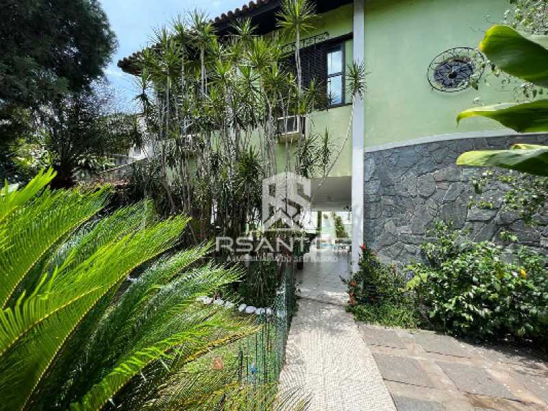 Conheça 21. do imóvel - FREGUESIA - Belíssima casa de condomínio com 4 quartos, suíte, piscina e área gourmet. - JPCN40156 - 27 21. - 27