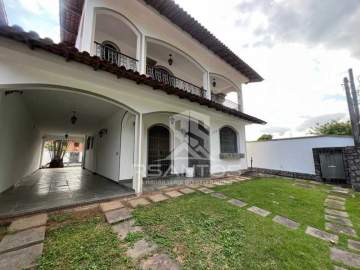Condomínio Aldeia - Casa com 4 quartos, suítes, piscina e área gourmet. - JPCN40198