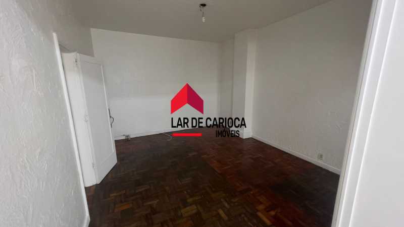 fd3dce36-04a1-43ca-a6ee-f7f7ac - 9