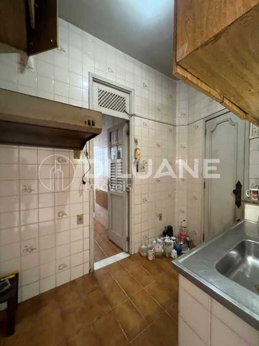 Conheça WhatsApp Image 2024-05-29 at 1 do imóvel - Apartamento 2 quartos à venda Copacabana, Rio de Janeiro - R$ 900.000 - BTAP21695 - 17 WhatsApp Image 2024-05-29 at 1 - 17