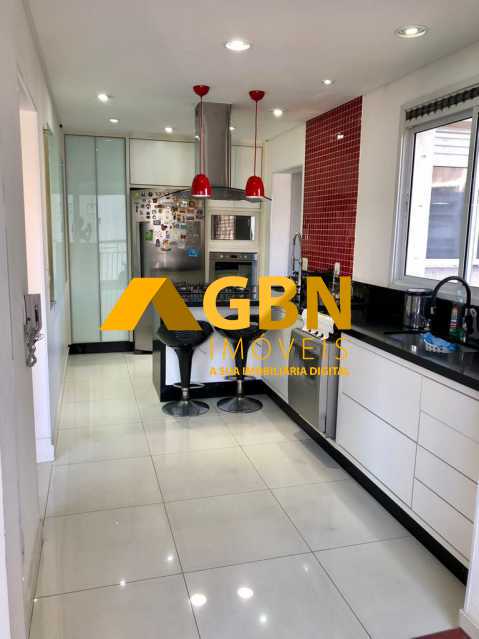e3adeaea-5643-4533-befc-46605d - 6