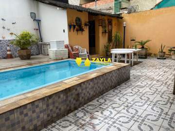 Imperdível - Casa 3 quartos 2 vagas de garagem piscina a venda - Irajá Rj Próx. Av. Monsenhor Félix - CA00934