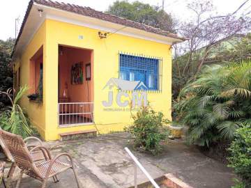 Oportunidade Única - Casa linear centro de terreno em Vila Nova! - JCCA30023