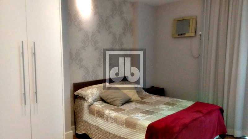 QUARTO 2 LINDO - 12