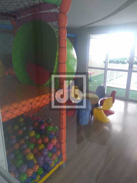 Cobertura Capenha f-7. - 25