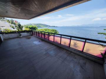 Ilha do Governador - Cacuia - VENDA - Apartamento - 4 Quartos (4 Suítes) - Varanda - Dependências - Elevador - 3 Vagas de Garagem - Julio Bogoricin - JBI40975