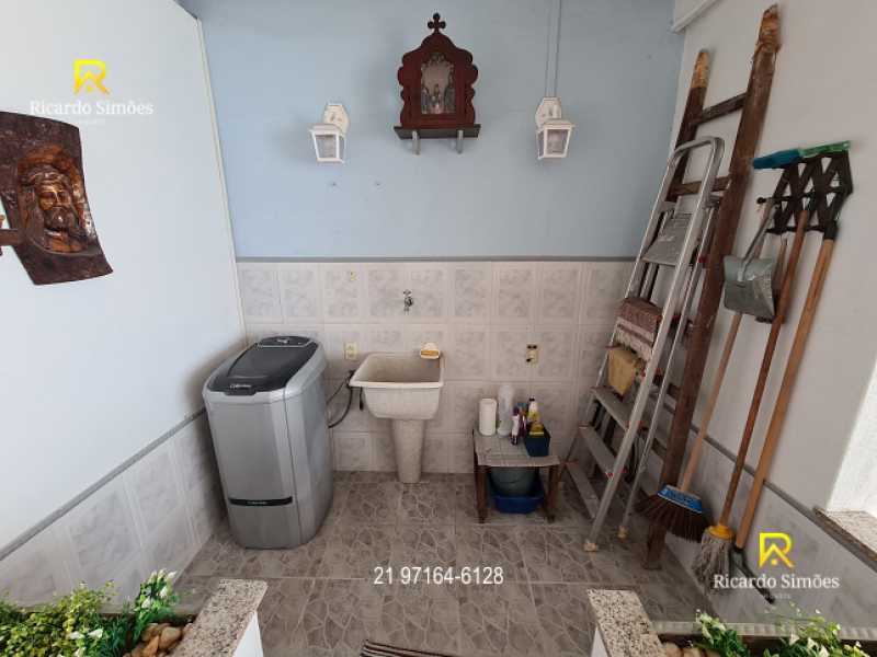 21 - Casa em Condomínio Fecha - 21
