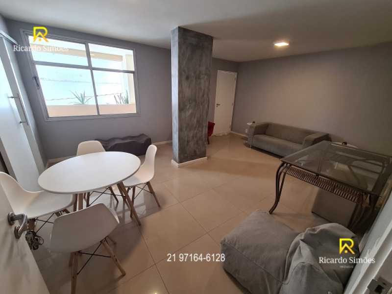 28 - Apartamento à venda - Me - 28