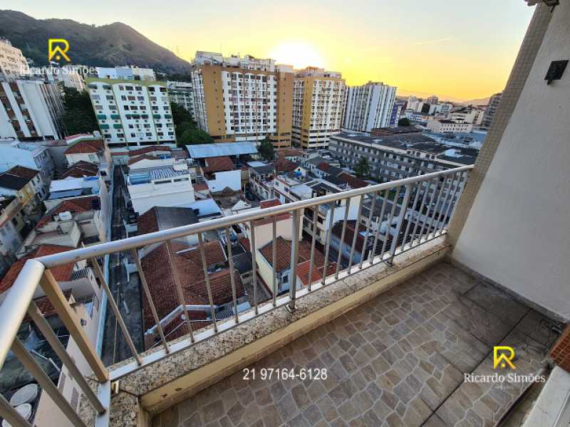 9 - Cobertura a venda - 174 m2 - 11