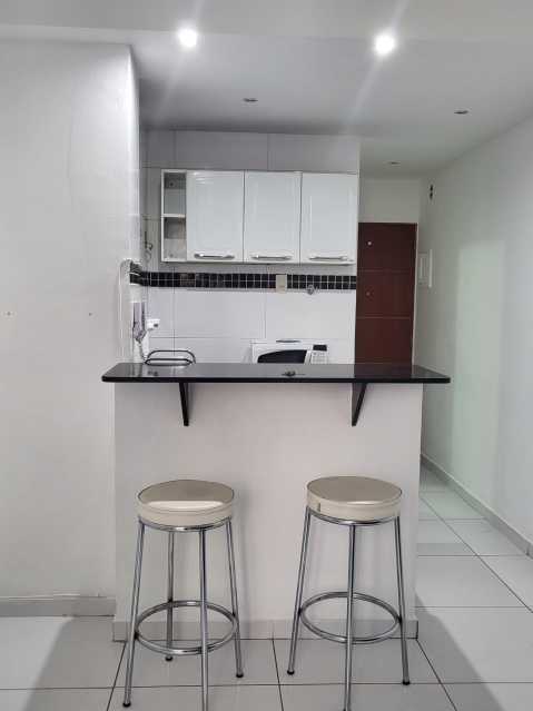 ea9cf9f1-420b-4f7b-a5a4-4d463f - 6
