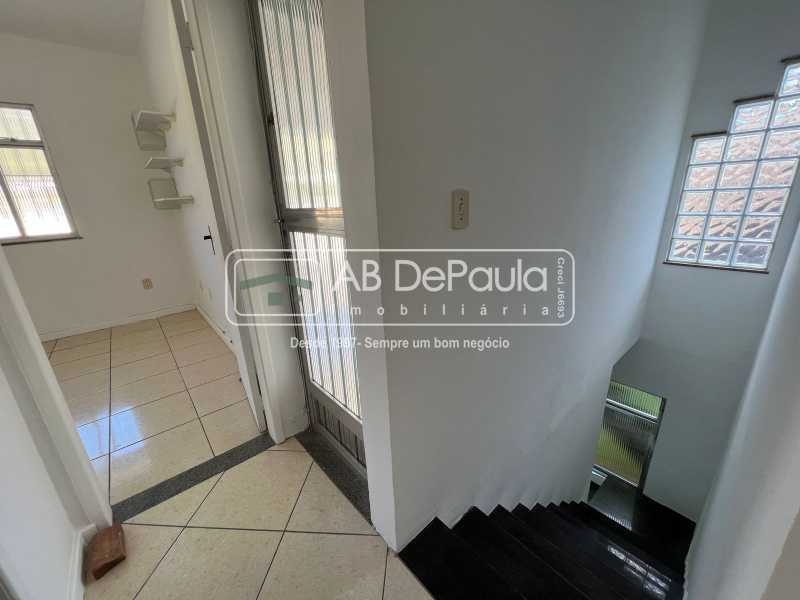 Conheça ESCADA do imóvel - VENDE EM REALENGO - RUA RIO AZUL - CASA DUPLEX - ABCA40046 - 14 ESCADA - 14