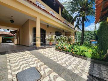 ACEITA FINANCIAMENTO - Jardim Sulacap - Magnífica residencia, toda ampla, clara e arejada - ABCA40088