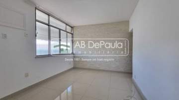 Ótima localização - Ótimo Apartamento à Venda (4º andar) na Sulacap próximo aos comércios do bairro - ABAP20921