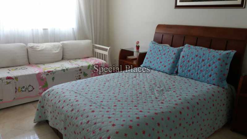 QUARTO - 16