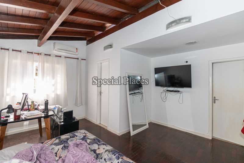QUARTO - 29
