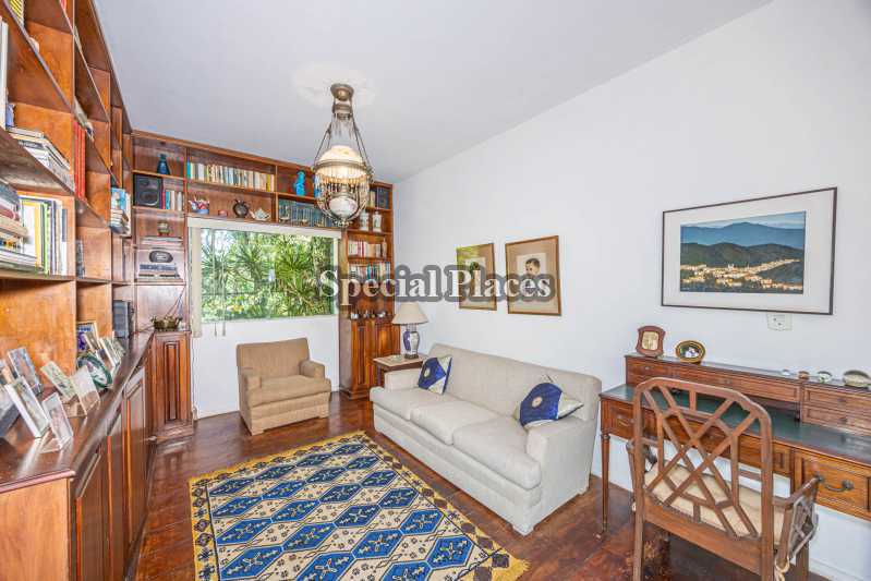 QUARTO - 26