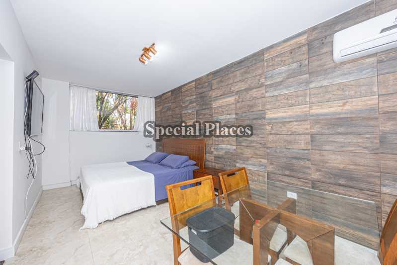 QUARTO - 15