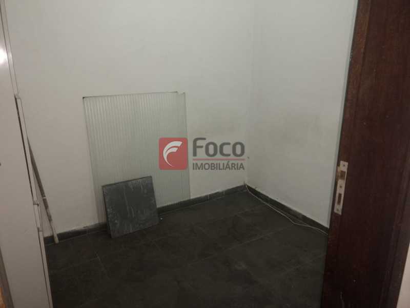 Conheça QUARTO EMPREGADA do imóvel - Apartamento à venda Rua das Laranjeiras, Laranjeiras, Rio de Janeiro - R$ 700.000 - FLAP22286 - 19 QUARTO EMPREGADA - 19