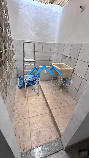 ÁREA DE SERVIÇO - 14