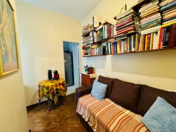 Imperdível - Apartamento Quarto e sala em Ipanema na altura da rua Henrique Dumont - GAAP10082