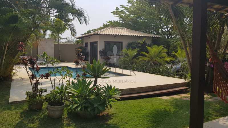 Conheça 18 do imóvel - Casa em Condomínio à venda Avenida Doze de Novembro, Caravelas, Armação dos Búzios - R$ 1.650.000 - BZ-CN5002 - 18 18 - 18