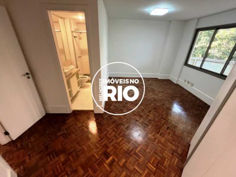 Apartamento na Barra da Tijuca - 13